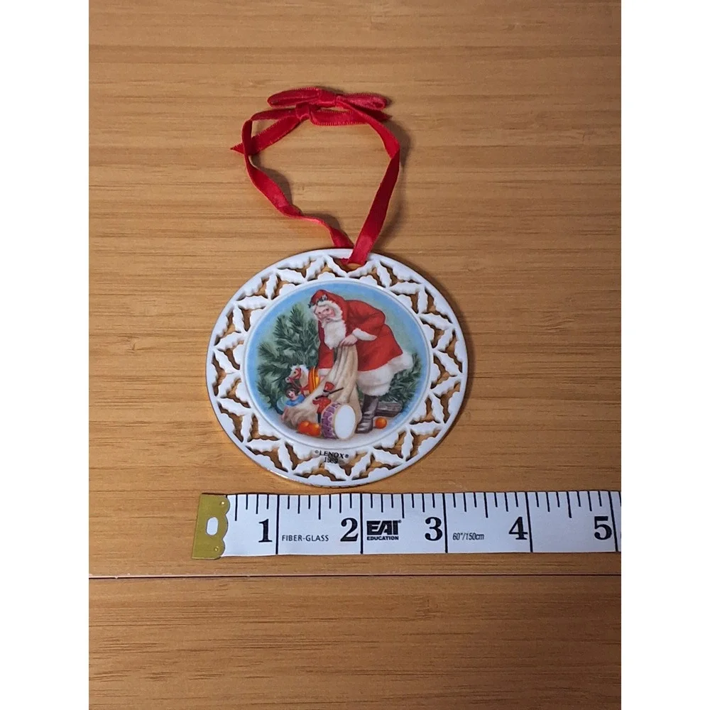 Lenox China 1989 Santa Portraits Santas Visit Porcelain Ornament with Box